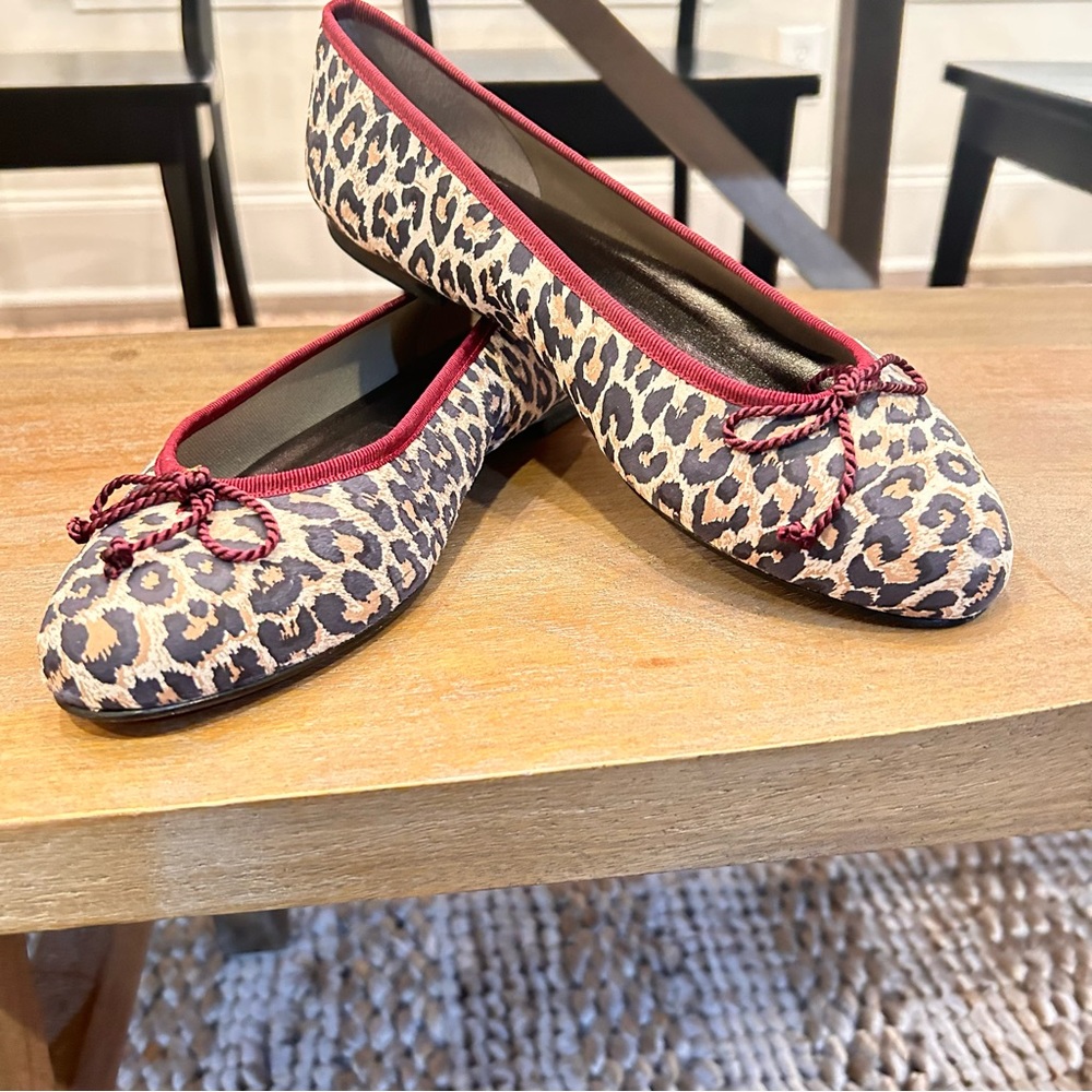 French sole flat ballerina FS/NY size 10B